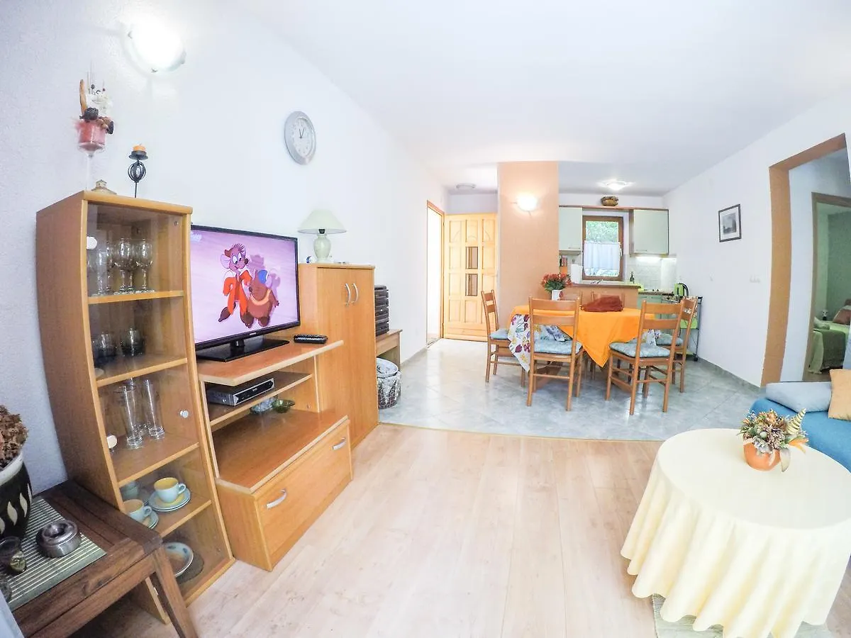 Apartments Irena Punta Skala Petrcane 0*,  Croatia