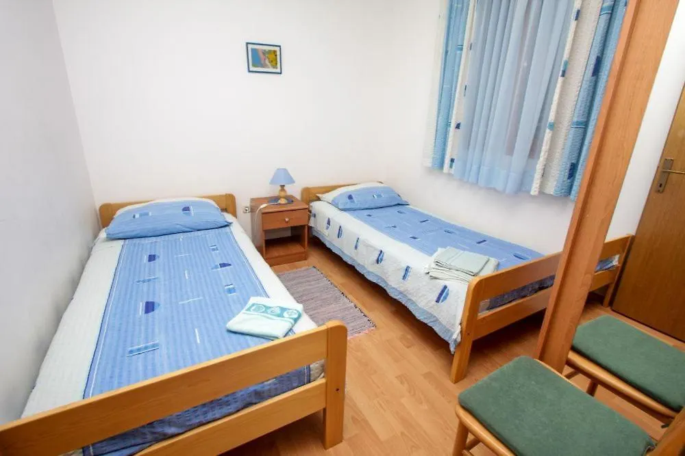 Apartments Irena Punta Skala Petrcane Croatia