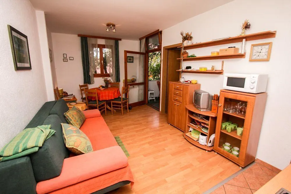 Apartments Irena Punta Skala Petrcane