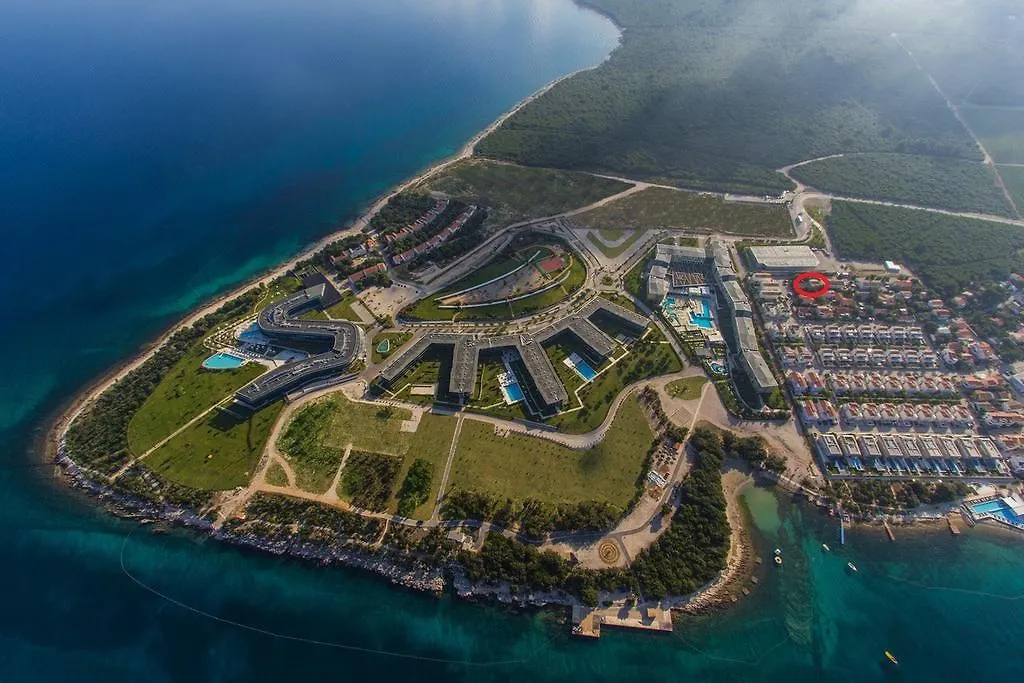 Apartments Irena Punta Skala Petrcane 0*,